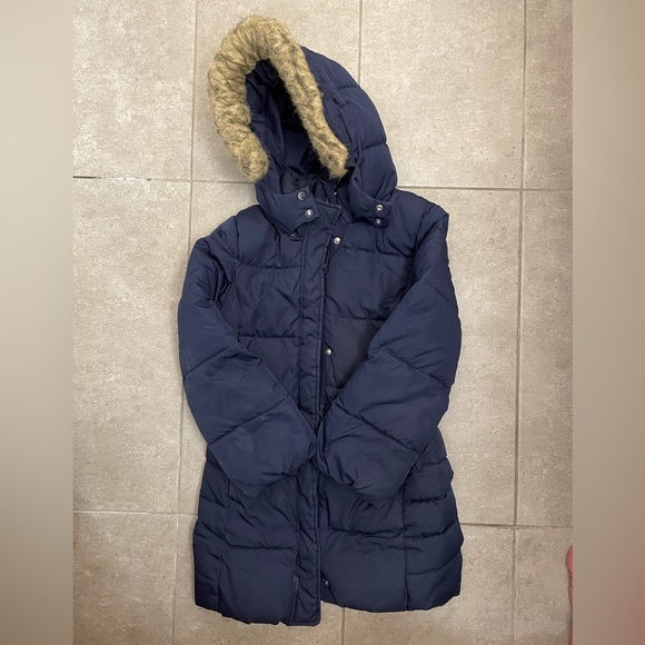 Kids (girls) winter parka, Gap, smoke free home - slightly damaged - Picture 2 of 4